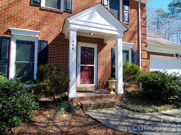 3rd image of 406 Port Royal Dr