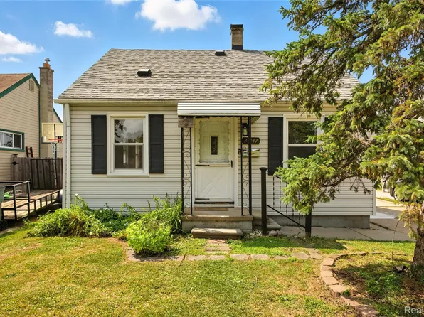 23147 Vance Ave, Hazel Park, MI 48030