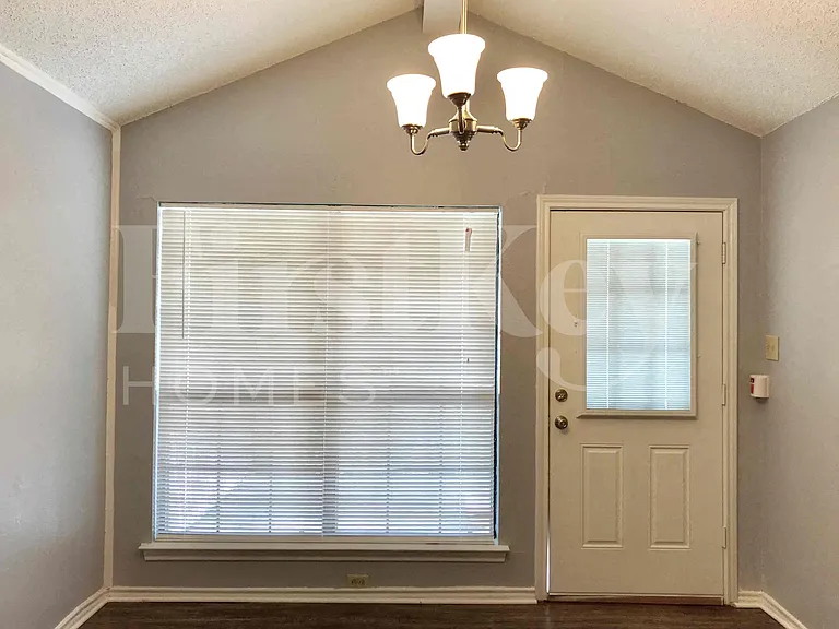 5302 Deep Canyon Dr — Photo 11