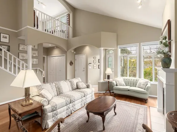 14909 32nd Ave #74, Surrey, BC V4P 1A4