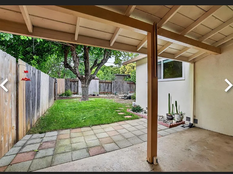 1403 Topaz Way #1 — Photo 10