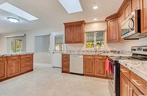 1711 S Wasatch Dr — Photo 5