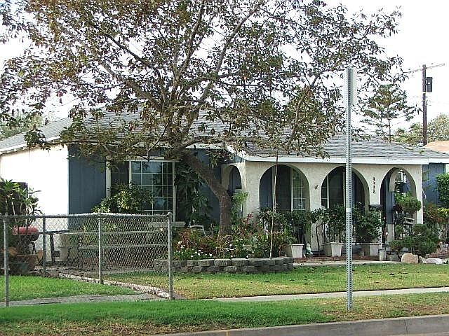 2nd image of 9558 Aldrich St
