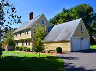 2 Olde English Rd, Bedford, NH 03110