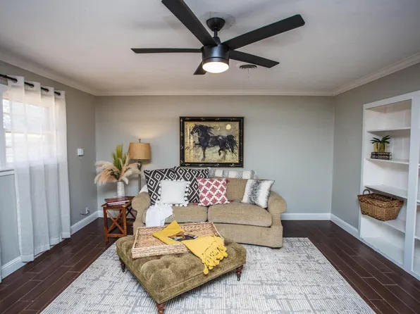4204 49th St, Lubbock, TX 79413