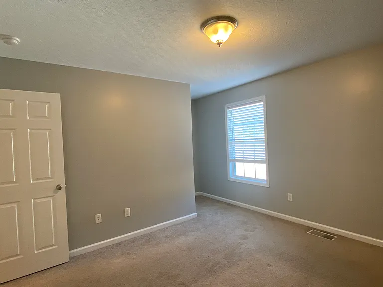 521 McFadin Station St #D — Photo 4