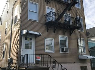 317 Warren St, Harrison, NJ 07029