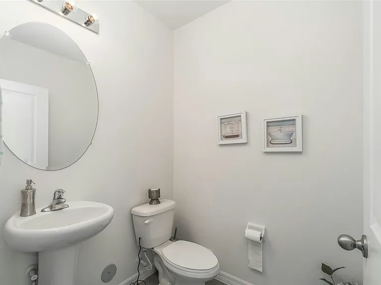 10008 Jadite Pl — Photo 2