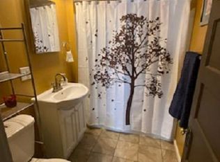 1401 7th Ave APT 2, Rockford, IL 61104