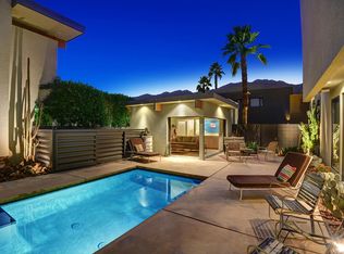 1486 E Baristo Rd, Palm Springs, CA 92262