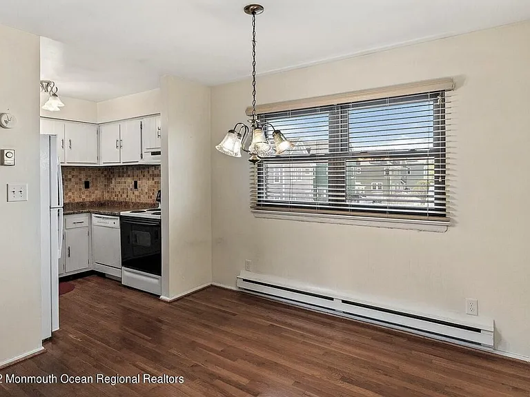 1501 Ocean Ave #1W — Photo 12
