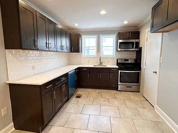 2nd image of 5923 Palmetto St