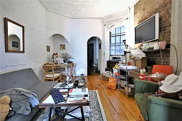 Rented by Metropolitan Property Group