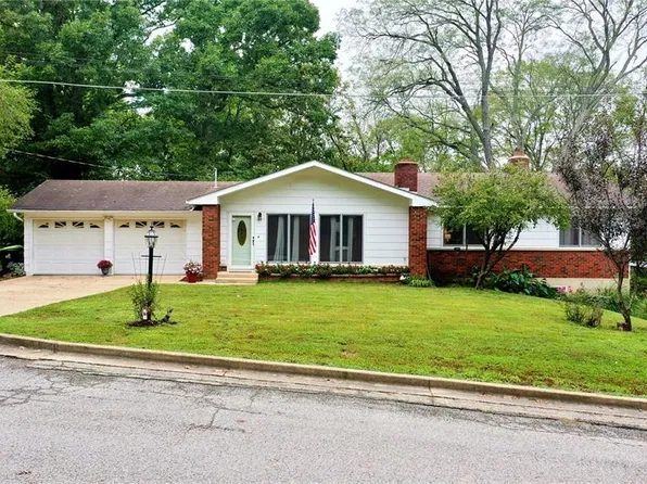 6 Great Oaks Dr, Salem, MO 65560