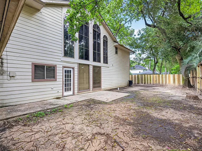 8103 Oak Moss Dr — Photo 50