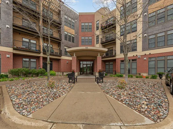150 E Travelers Trl APT 419, Burnsville, MN 55337