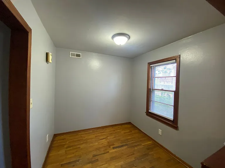 507 N Meridian Ave — Photo 3
