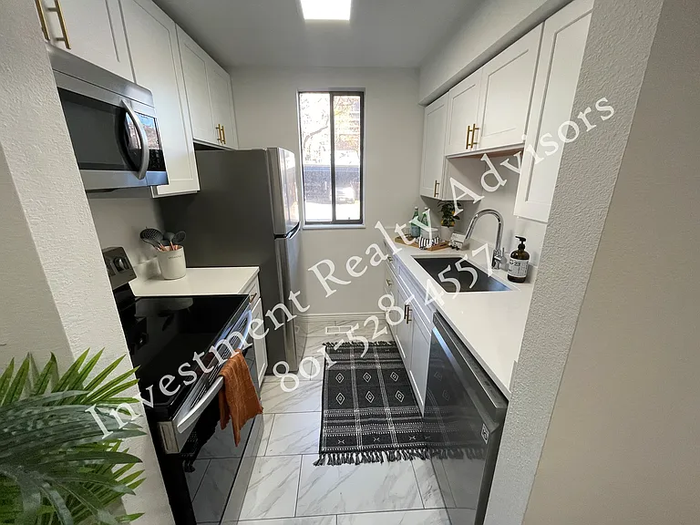 425 S 900 E - Salt Lake City, UT — Photo 21