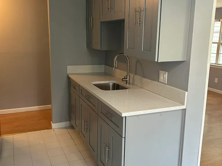 5 Woodside Ave #E52 — Photo 4