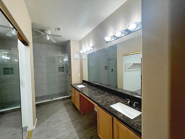 673 Peachy Canyon Cir #103 — Photo 27