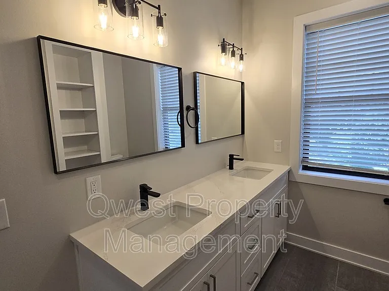 629 Fairview Ave #1 — Photo 12