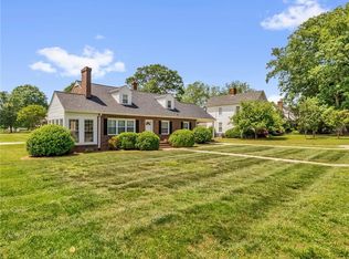 318 S Fayetteville St, Liberty, NC 27298