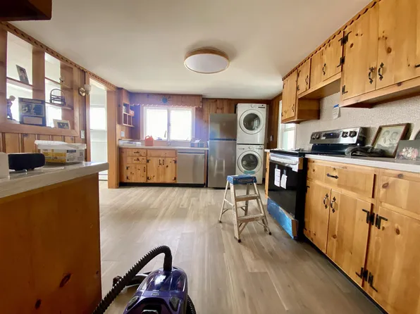 35 Gore St #3, Cambridge, MA 02141