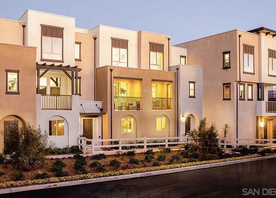 1st image of 2438 Verano Way