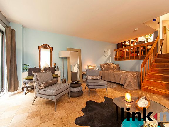 2nd image of 7 E 35th St APT 1A