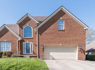 1464 Saddle Club Way, Lexington, KY