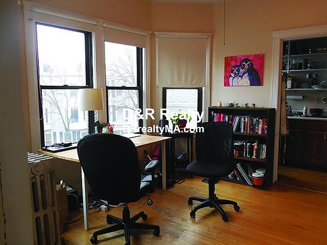 2nd image of 33 Pleasant St #5