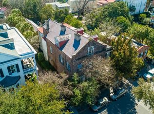157 Wentworth St, Charleston, SC 29401