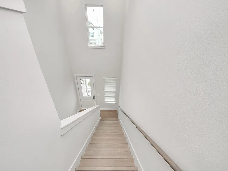 7411 Leighton Meadow Ln — Photo 23