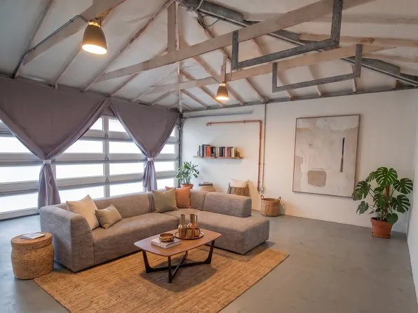 1912 Poli St, Ventura, CA 93001