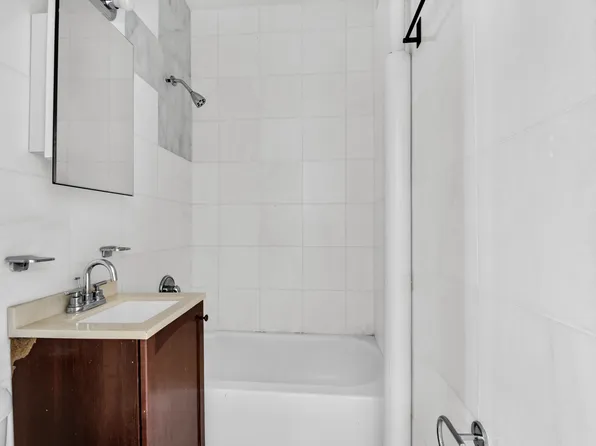 102 West 80th Street image 5 of 5