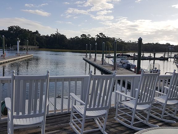 3rd image of 6334 Oleander Dr Creekside Yacht Clb #A1