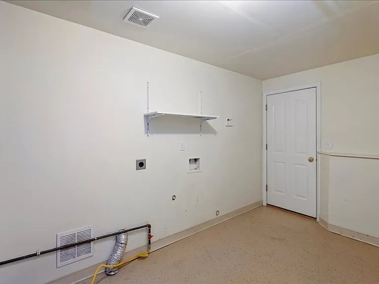 14180 W Chadford Dr — Photo 27