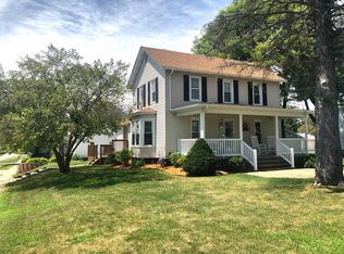 302 N Main St, Wheatland, IA 52777
