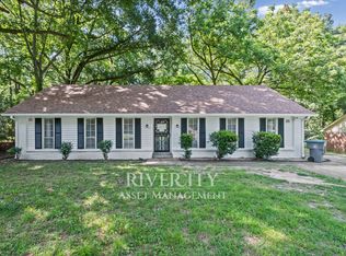 895 Brownlee Rd, Memphis, TN 38116