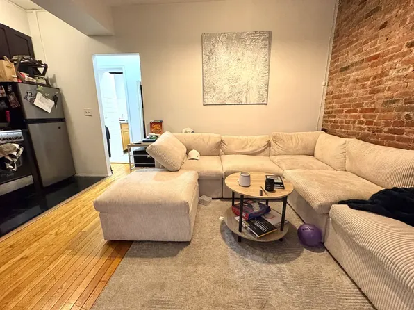 98 Thompson Street image 1 of 4