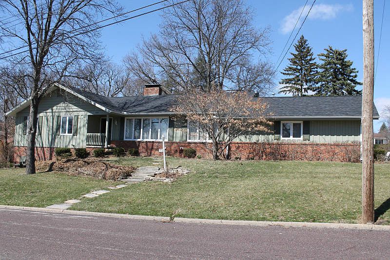 1st image of 6504 N Cedarbrook Ln
