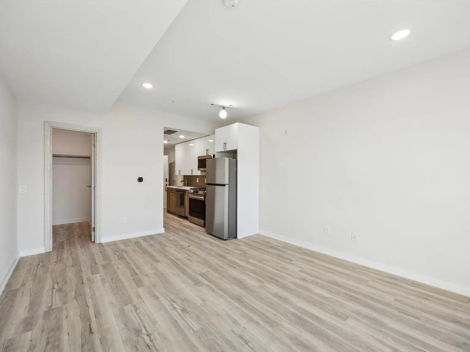 3729 Lancaster Ave Unit 3001 — Photo 3