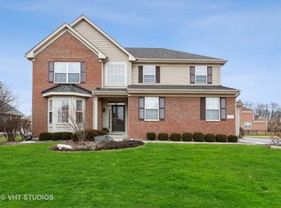 1439 Blume Dr, Elgin, IL 60124