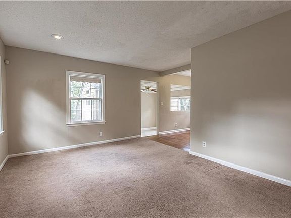 4th image of 7700 W 64th St