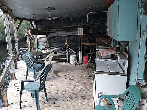 3rd image of 15601 State Road 70 W