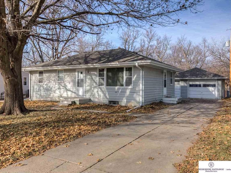 1st image of 7718 Richmond Dr