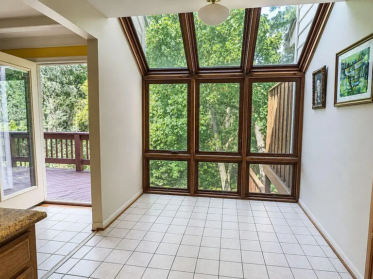 10774 Brewer House Rd — Photo 5