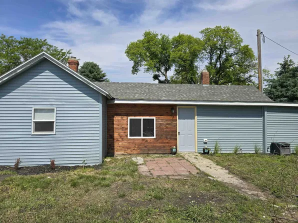 103 W 2nd St, Maxwell, NE 69151