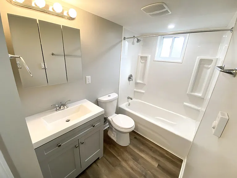2-Bed/1-Bath (Unit F)