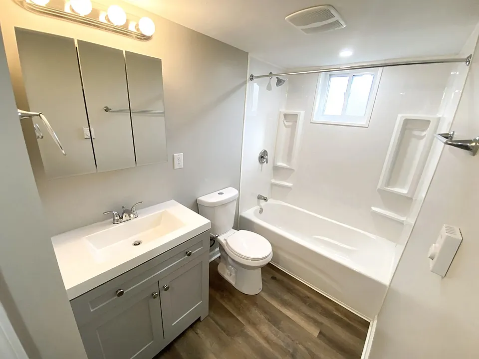 2-Bed/1-Bath (Unit F)